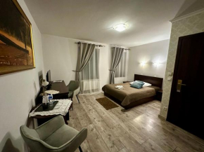 Dworek Złoty Róg Hotel i Restauracja, Kraków